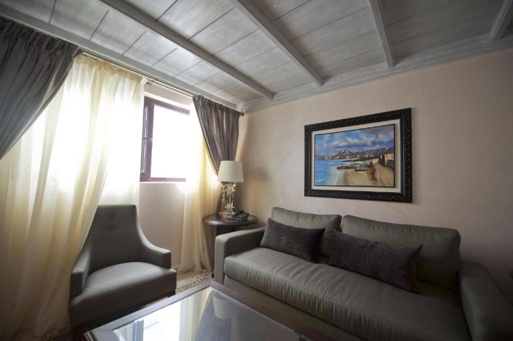 Hotel Al Amal Tiznit Esterno foto