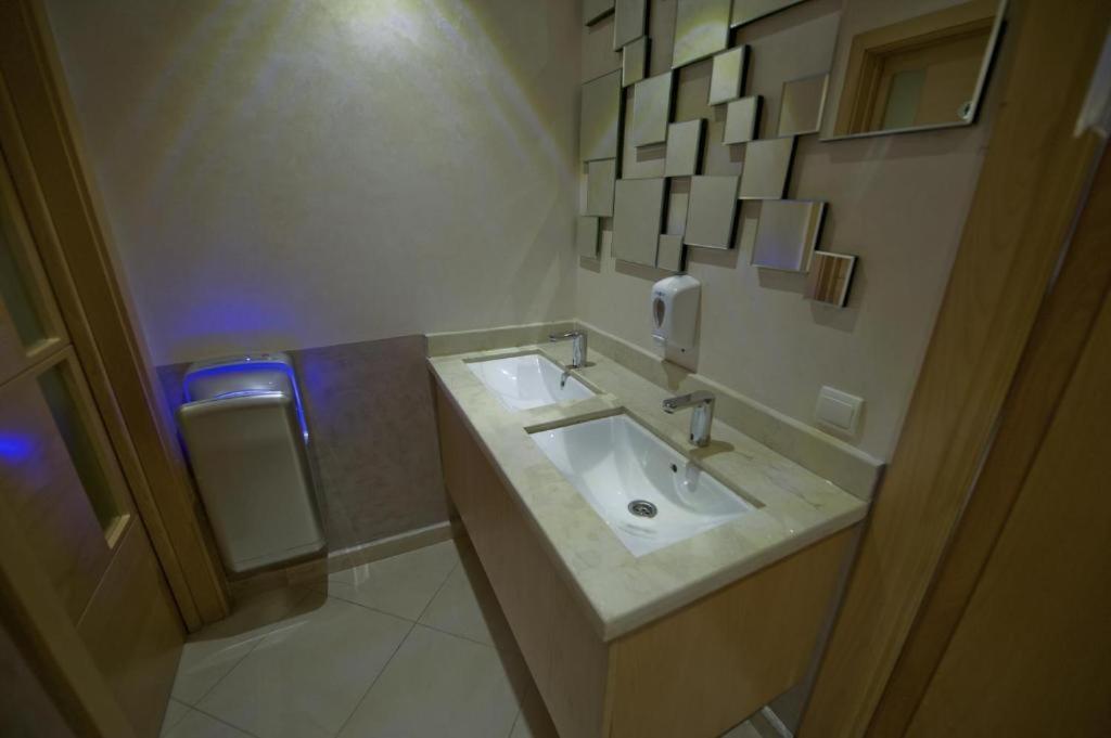 Hotel Al Amal Tiznit Esterno foto
