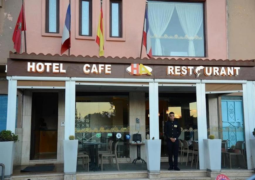 Hotel Al Amal Tiznit Esterno foto